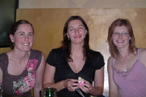 meganbday_justine_megan_susy.jpg