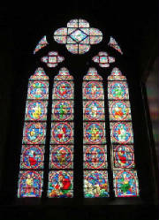 paris_notredame_window.jpg