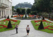 salzburg_gardens_sm.jpg