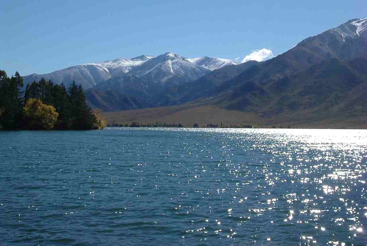 benmore_lake.jpg