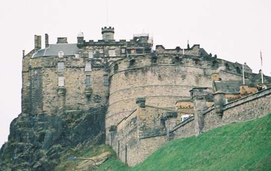 edinburgh_castle.jpg