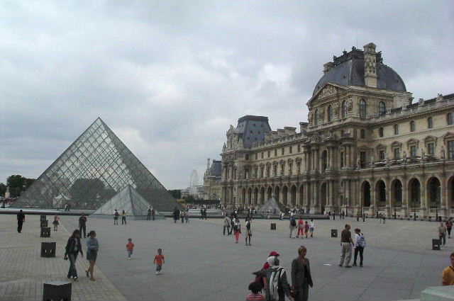 paris_louvre2.jpg