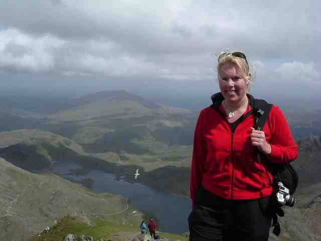 wales_snowdon_at_the_top.jpg